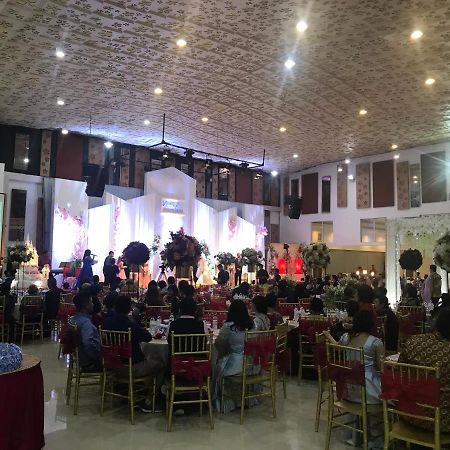 Sinar Sport Hotel Bengkulu Exterior photo