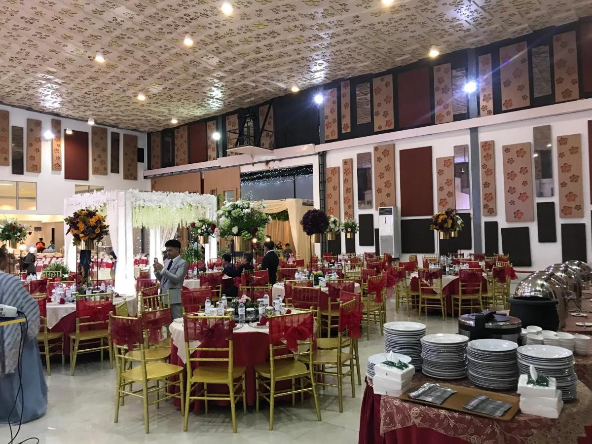 Sinar Sport Hotel Bengkulu Exterior photo